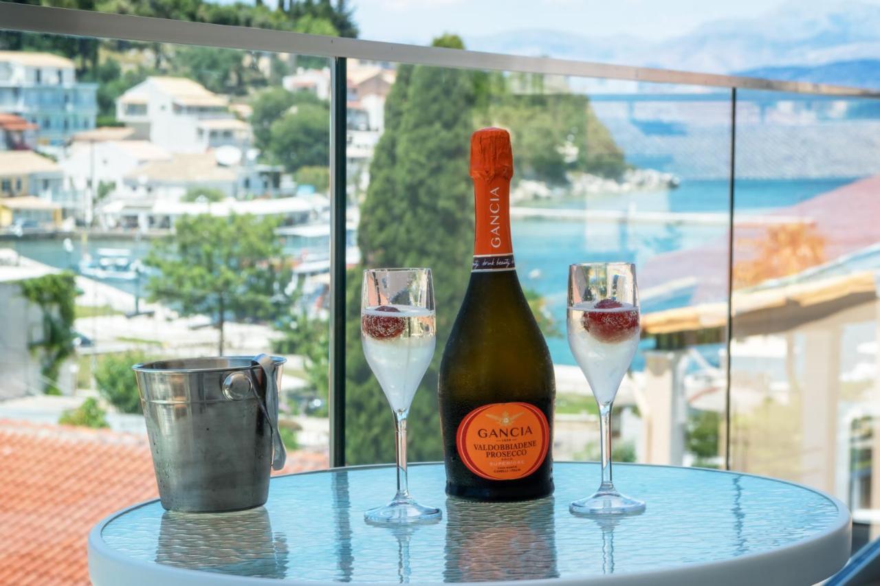 Aria Suites Kassiopi Bagian luar foto
