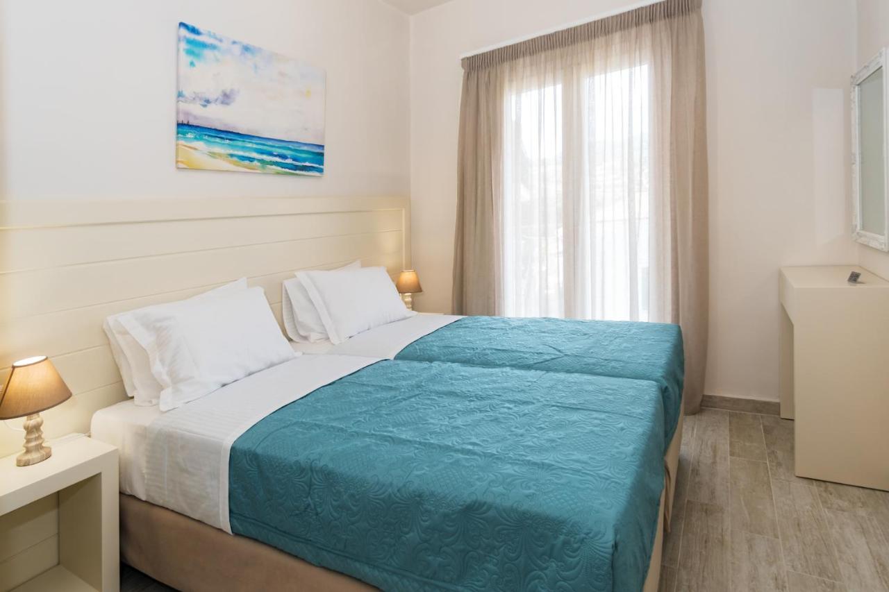 Aria Suites Kassiopi Bagian luar foto
