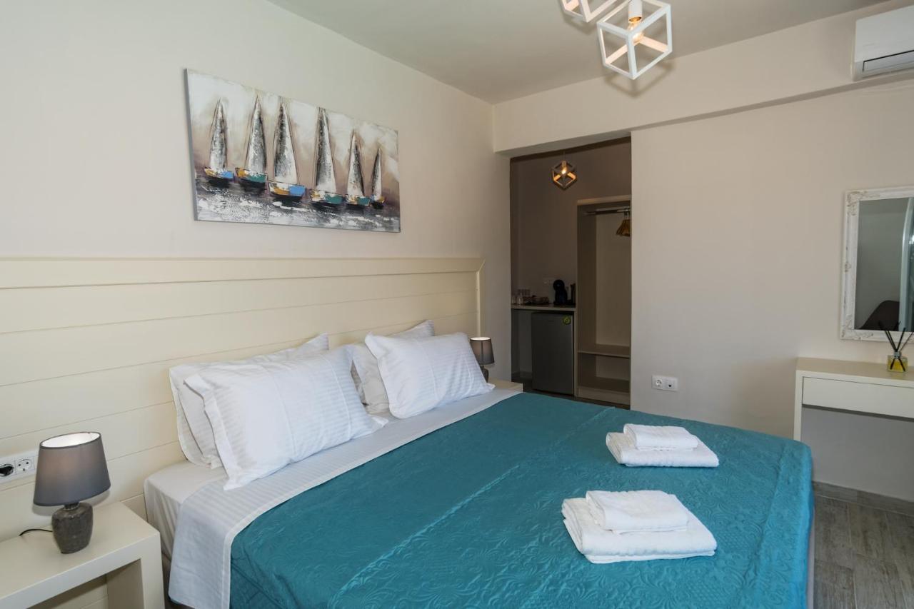 Aria Suites Kassiopi Bagian luar foto