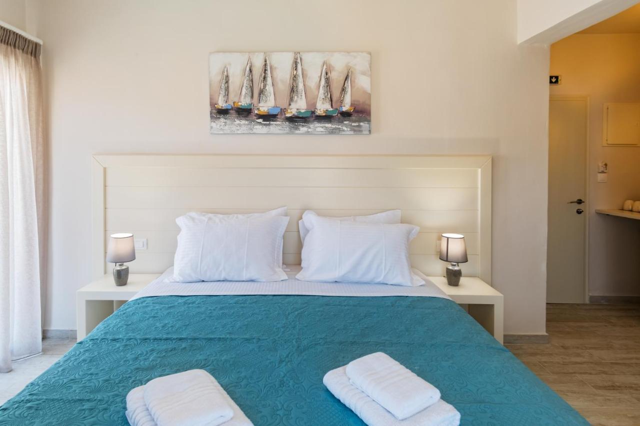 Aria Suites Kassiopi Bagian luar foto
